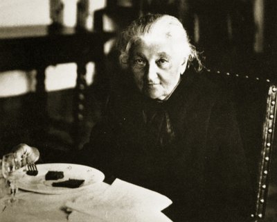 Katherina Breshkov-Breshuskay da Russian Photographer